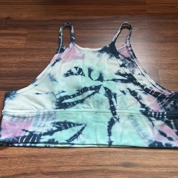 Juniors SO Crop Top - Picture 3 of 4